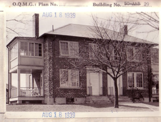 Building 107 in 1939.  Building 104 was built to the same design.